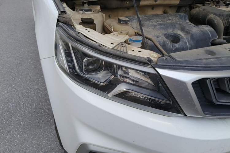 Used Geely Auto Vision X6 2018 1.8L Manual 4G Connect Luxury Edition Right Front Headlight
