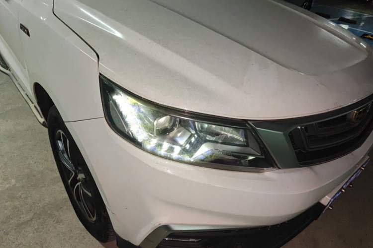 Used Geely Auto Vision X6 2018 1.4T CVT 4G Connected Flagship Edition Right Front Headlight