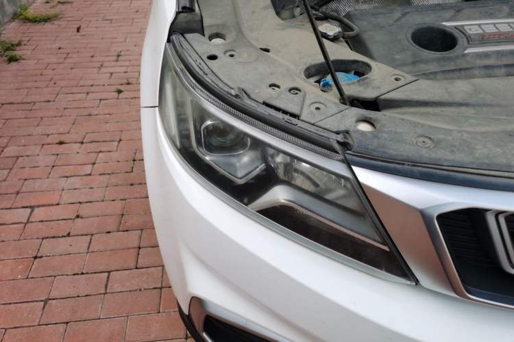 Used Geely Auto Vision X6 2018 1.4T CVT 4G Connected Luxury Version Right Front Headlight