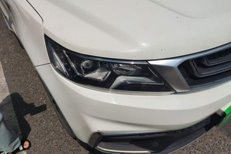 Used Geely Auto Vision X6 2018 1.4T CVT 4G Connected Flagship Edition Right Front Headlight