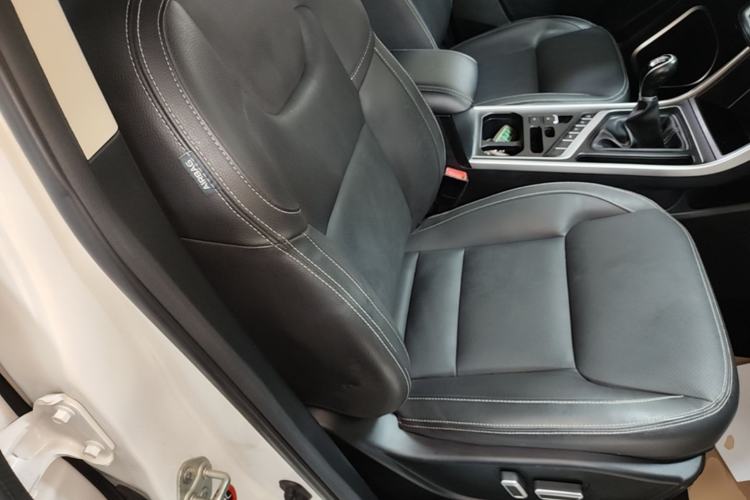 Used Geely Auto Vision X6 2018 1.8L Manual 4G Connect Luxury Edition Right Front Seat