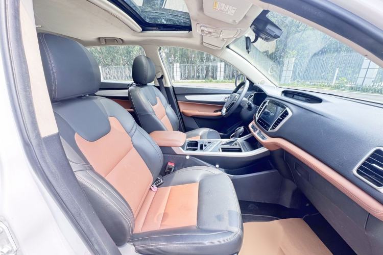 Used Geely Auto Vision X6 2018 1.4T CVT 4G Connected Luxury Version Right Front Seat