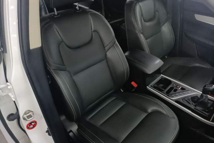 Used Geely Auto Vision X6 2018 1.8L Manual 4G Connect Luxury Edition Right Front Seat
