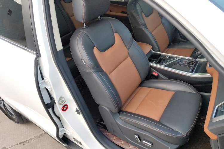 Used Geely Auto Vision X6 2018 1.4T CVT 4G Connected Flagship Edition Right Front Seat