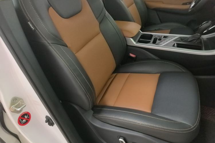 Used Geely Auto Vision X6 2018 1.4T CVT 4G Connected Flagship Edition Right Front Seat