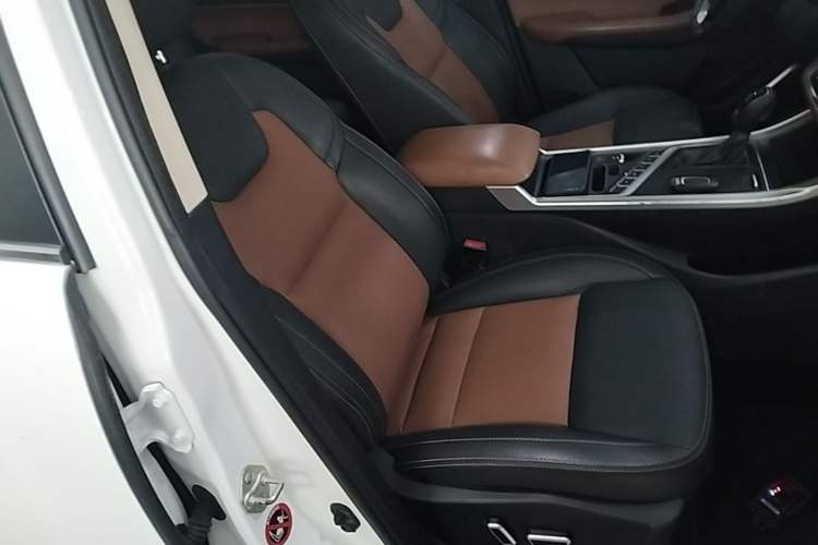 Used Geely Auto Vision X6 2018 1.4T CVT 4G Connected Flagship Edition Right Front Seat