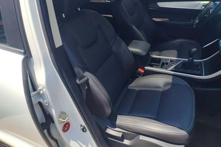 Used Geely Auto Vision X6 2018 1.8L Manual 4G Connect Luxury Edition Right Front Seat