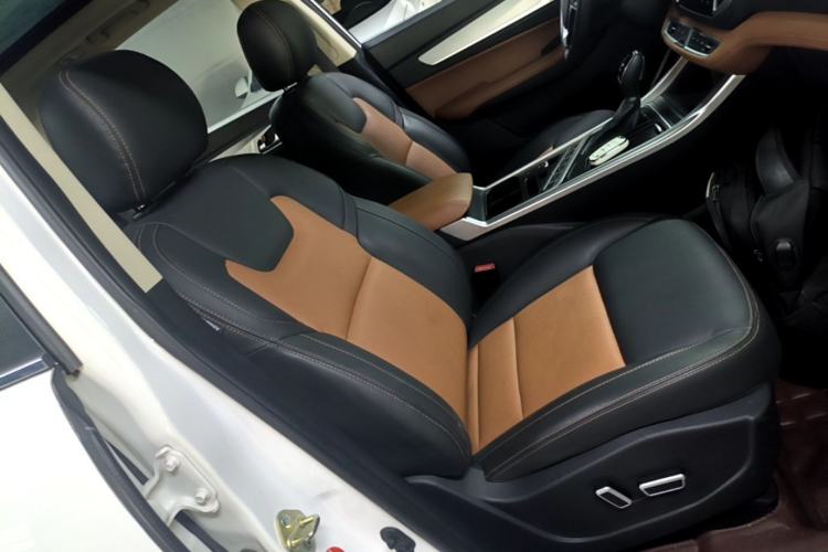 Used Geely Auto Vision X6 2018 1.4T CVT 4G Connected Flagship Edition Right Front Seat