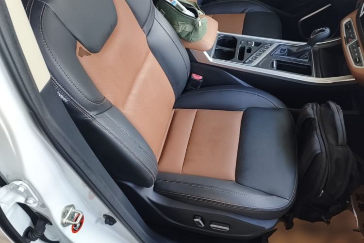 Used Geely Auto Vision X6 2018 1.4T CVT 4G Connected Flagship Edition Right Front Seat
