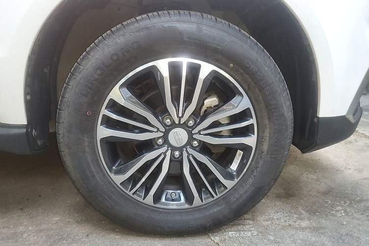 Used Geely Auto Vision X6 2018 1.8L Manual 4G Connect Luxury Edition Right Front Wheel Hub