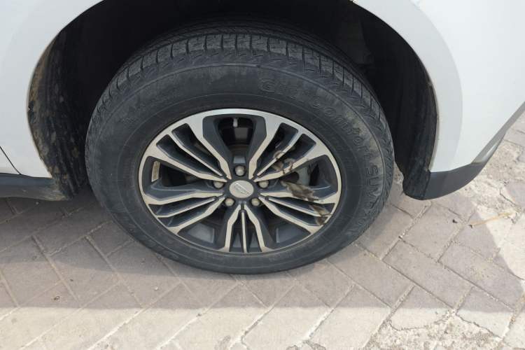 Used Geely Auto Vision X6 2018 1.8L Manual 4G Connect Luxury Edition Right Front Wheel Hub