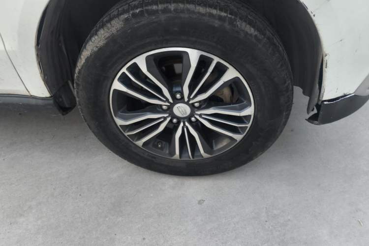 Used Geely Auto Vision X6 2018 1.8L Manual 4G Connect Luxury Edition Right Front Wheel Hub