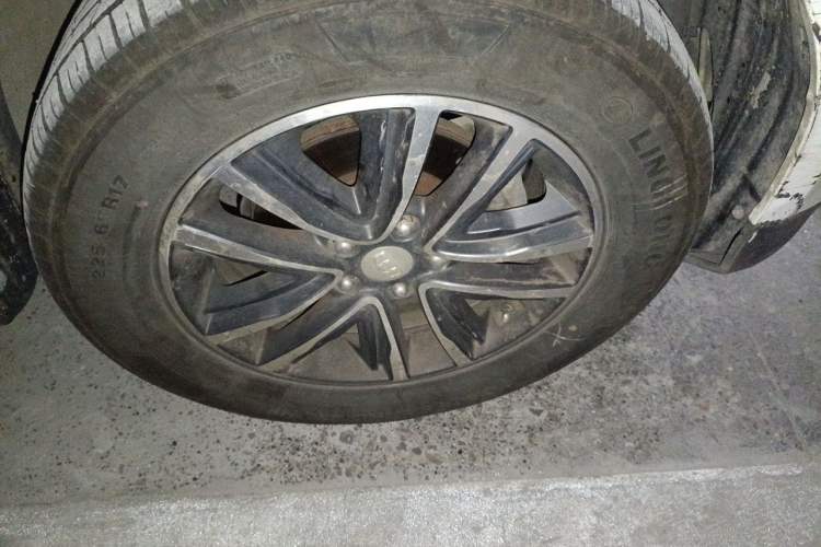 Used Geely Auto Vision X6 2018 1.4T CVT 4G Connected Flagship Edition Right Front Wheel Hub