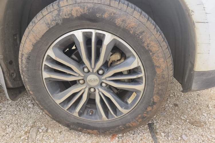 Used Geely Auto Vision X6 2018 1.8L Manual 4G Connect Luxury Edition Right Front Wheel Hub