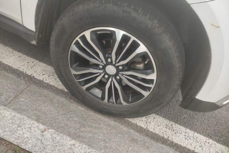 Used Geely Auto Vision X6 2018 1.8L Manual 4G Connect Luxury Edition Right Front Wheel Hub