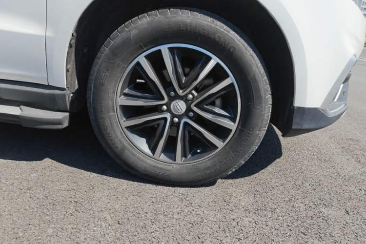 Used Geely Auto Vision X6 2018 1.4T CVT 4G Connected Flagship Edition Right Front Wheel Hub