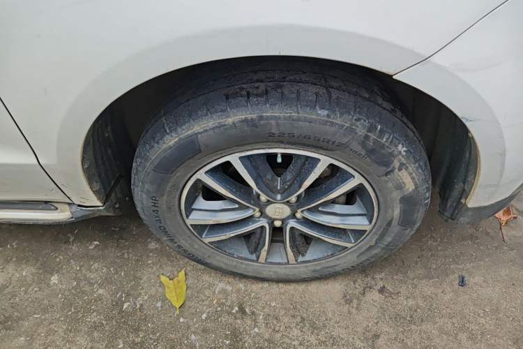 Used Geely Auto Vision X6 2018 1.4T CVT 4G Connected Luxury Version Right Front Wheel Hub
