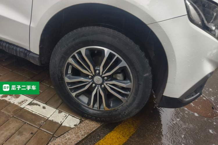 Used Geely Auto Vision X6 2018 1.8L Manual 4G Connect Luxury Edition Right Front Wheel Hub