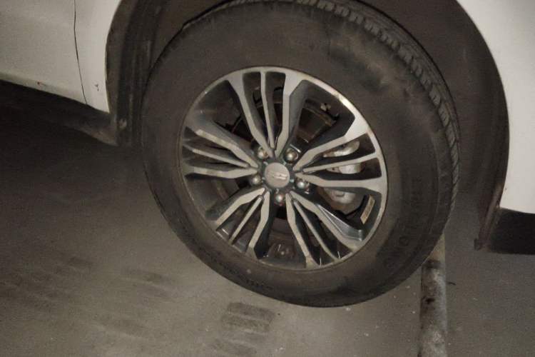 Used Geely Auto Vision X6 2018 1.8L Manual 4G Connect Luxury Edition Right Front Wheel Hub