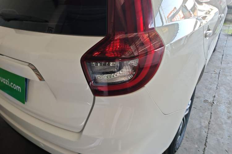 Used Geely Auto Vision X6 2018 1.4T CVT 4G Connected Flagship Edition Right Rear Taillight