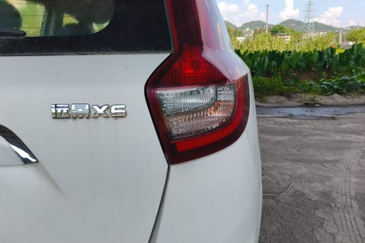 Used Geely Auto Vision X6 2018 1.4T CVT 4G Connected Luxury Version Right Rear Taillight