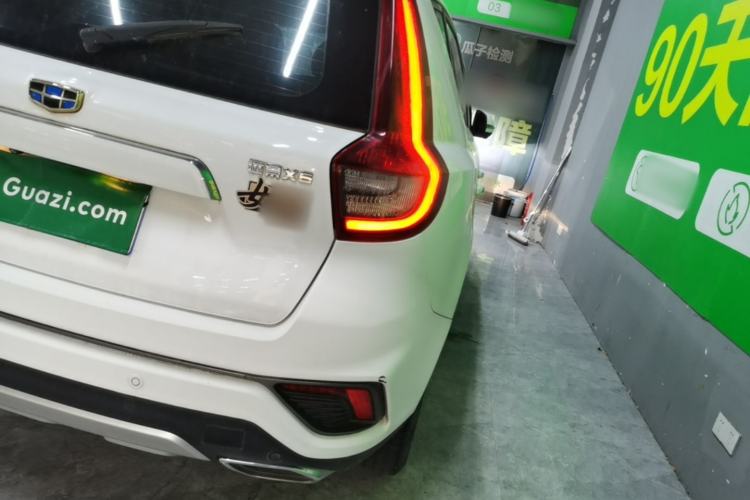 Used Geely Auto Vision X6 2018 1.4T CVT 4G Connected Flagship Edition Right Rear Taillight