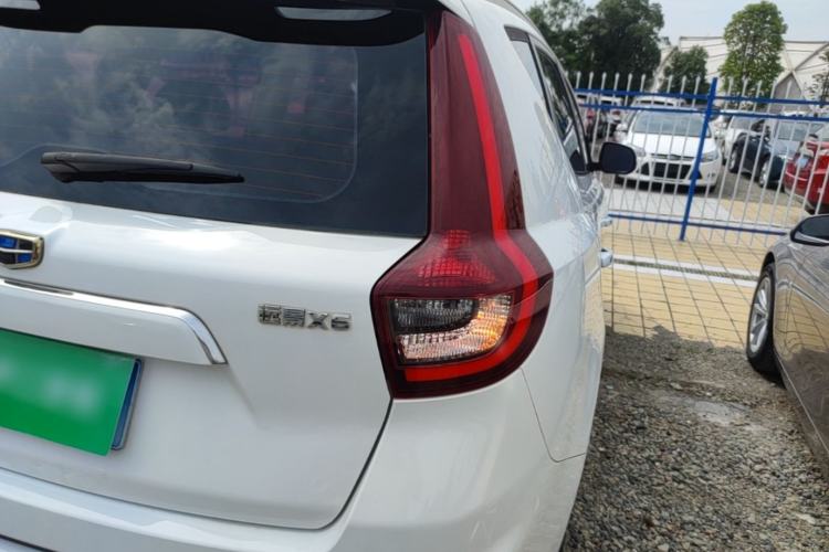 Used Geely Auto Vision X6 2018 1.4T CVT 4G Connected Flagship Edition Right Rear Taillight