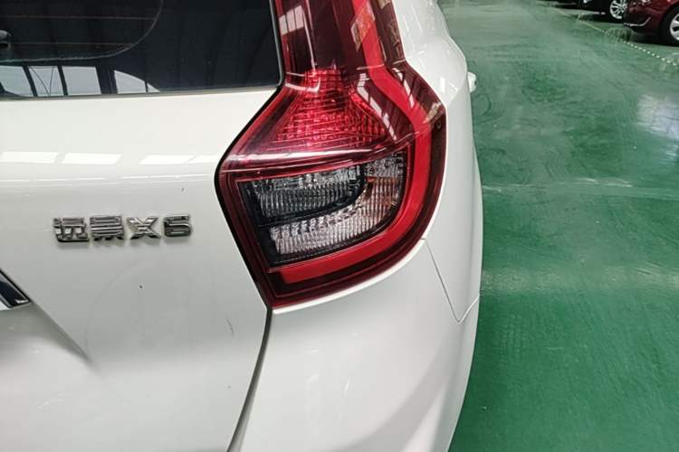 Used Geely Auto Vision X6 2018 1.4T CVT 4G Connected Flagship Edition Right Rear Taillight