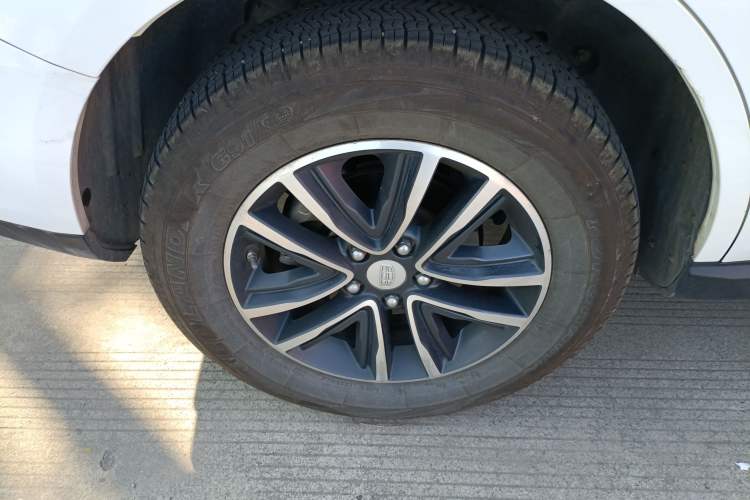 Used Geely Auto Vision X6 2018 1.4T CVT 4G Connected Flagship Edition Right Rear Wheel Hub