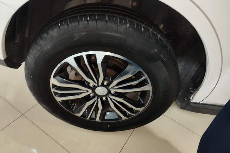 Used Geely Auto Vision X6 2018 1.8L Manual 4G Connect Luxury Edition Right Rear Wheel Hub