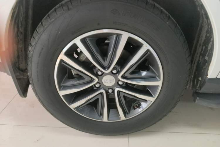 Used Geely Auto Vision X6 2018 1.4T CVT 4G Connected Flagship Edition Right Rear Wheel Hub