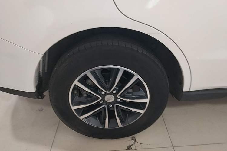 Used Geely Auto Vision X6 2018 1.4T CVT 4G Connected Flagship Edition Right Rear Wheel Hub