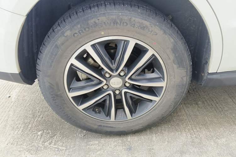 Used Geely Auto Vision X6 2018 1.4T CVT 4G Connected Flagship Edition Right Rear Wheel Hub