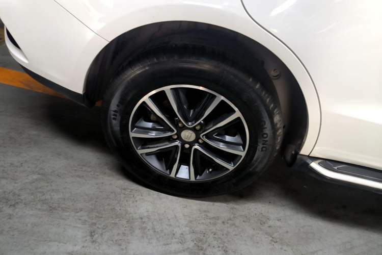 Used Geely Auto Vision X6 2018 1.4T CVT 4G Connected Flagship Edition Right Rear Wheel Hub