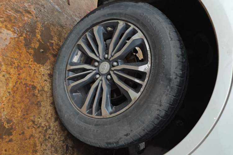Used Geely Auto Vision X6 2018 1.8L Manual 4G Connect Luxury Edition Right Rear Wheel Hub