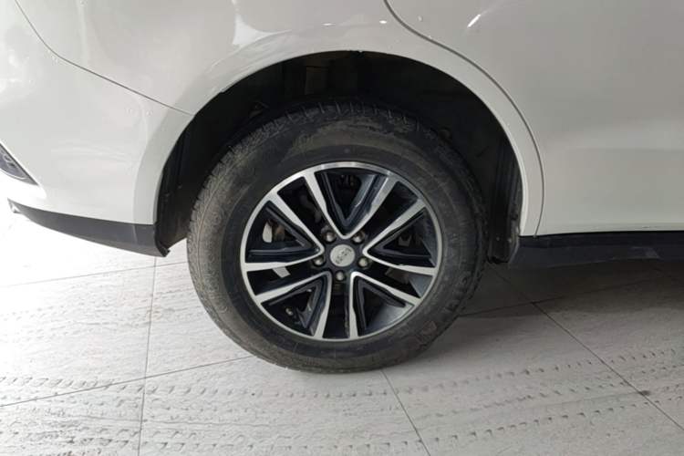 Used Geely Auto Vision X6 2018 1.4T CVT 4G Connected Luxury Version Right Rear Wheel Hub