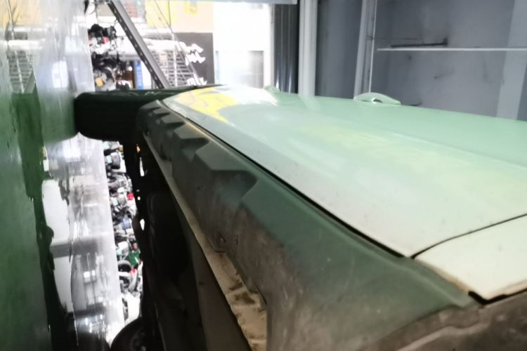 Used Geely Auto Vision X6 2018 1.4T CVT 4G Connected Flagship Edition Right Side Sill