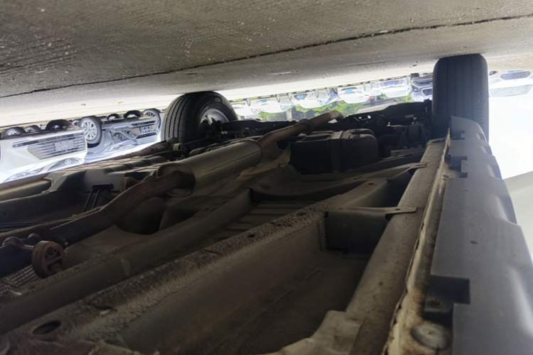 Used Geely Auto Vision X6 2018 1.4T CVT 4G Connected Flagship Edition Right Side Sill