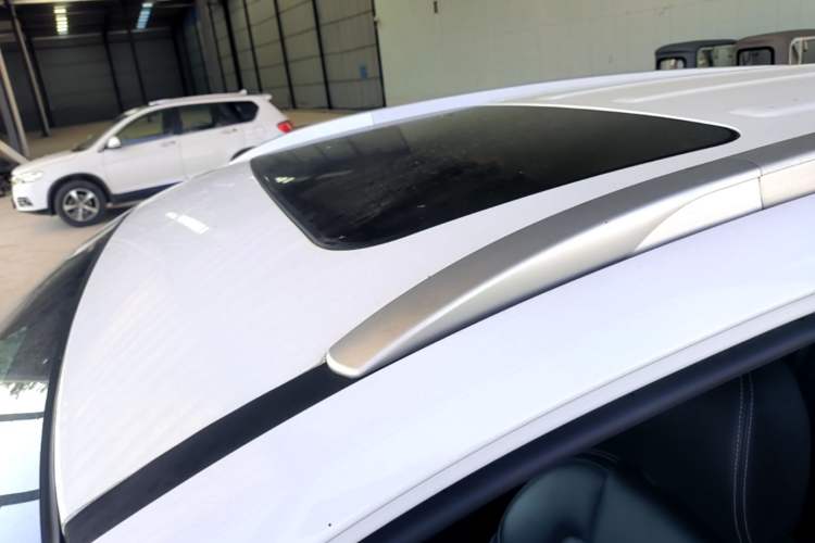 Used Geely Auto Vision X6 2018 1.8L Manual 4G Connect Luxury Edition Roof
