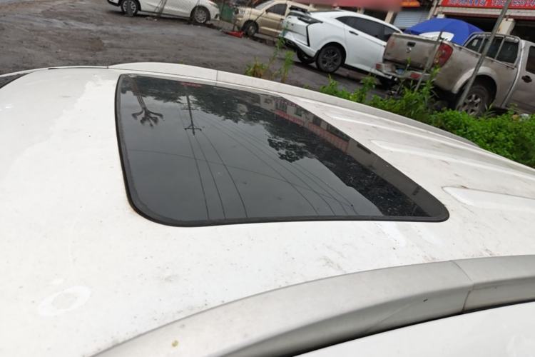 Used Geely Auto Vision X6 2018 1.8L Manual 4G Connect Luxury Edition Roof