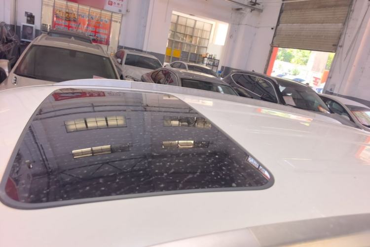 Used Geely Auto Vision X6 2018 1.8L Manual 4G Connect Luxury Edition Roof