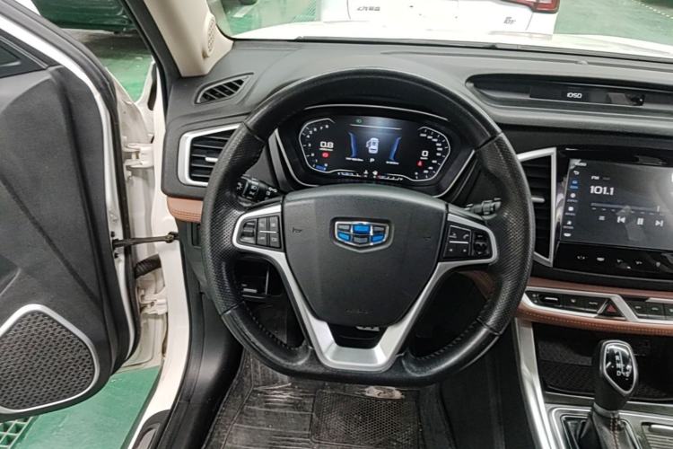 Used Geely Auto Vision X6 2018 1.4T CVT 4G Connected Flagship Edition Steering Wheel