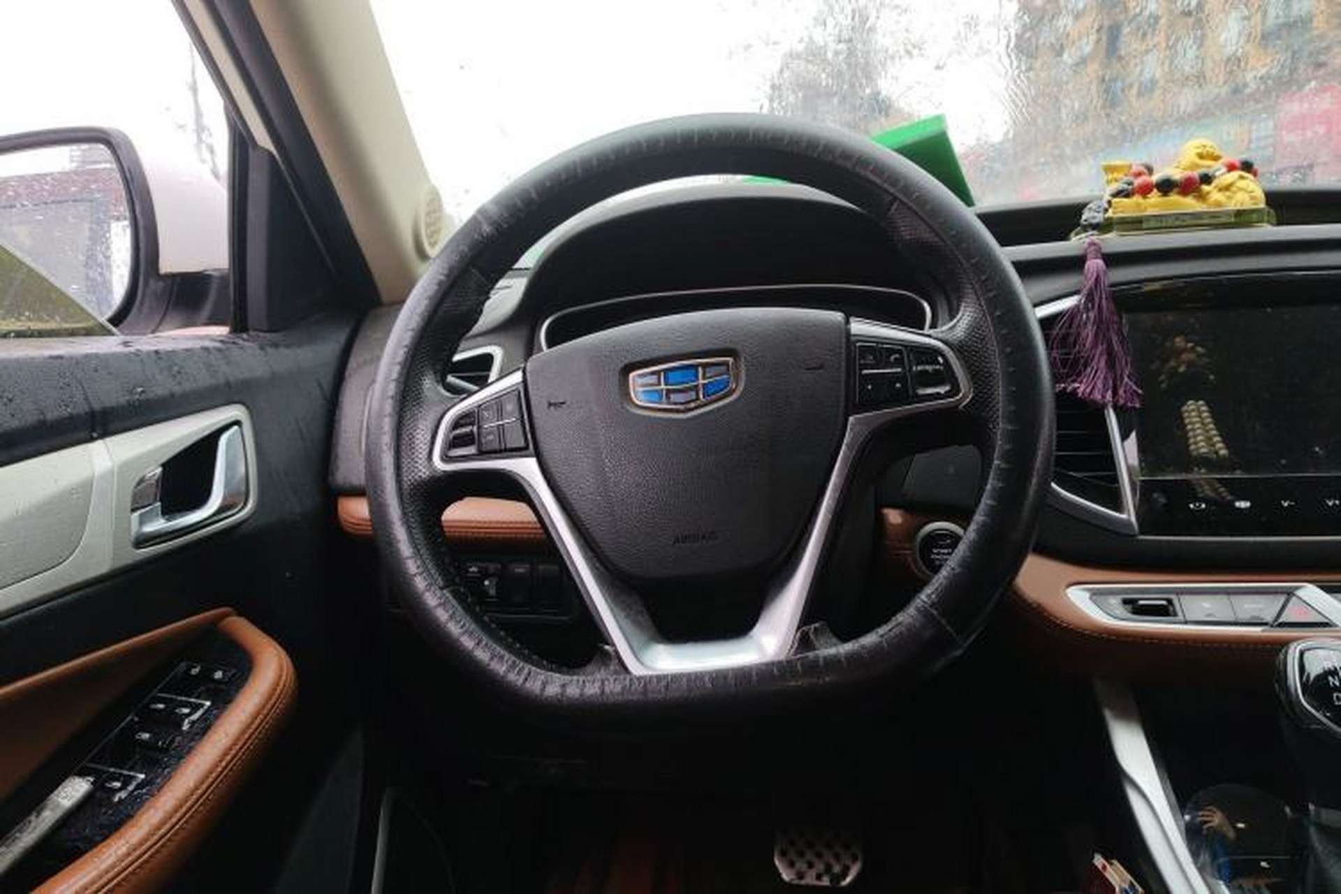 Used Geely Auto Vision X6 2018 1.4T CVT 4G Connected Luxury Version Steering Wheel