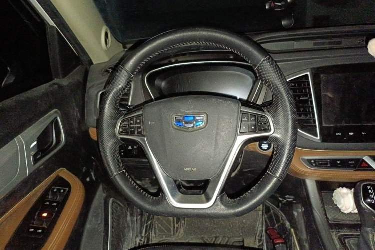 Used Geely Auto Vision X6 2018 1.4T CVT 4G Connected Flagship Edition Steering Wheel