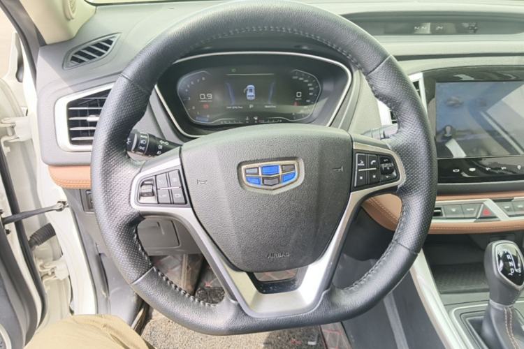 Used Geely Auto Vision X6 2018 1.4T CVT 4G Connected Flagship Edition Steering Wheel