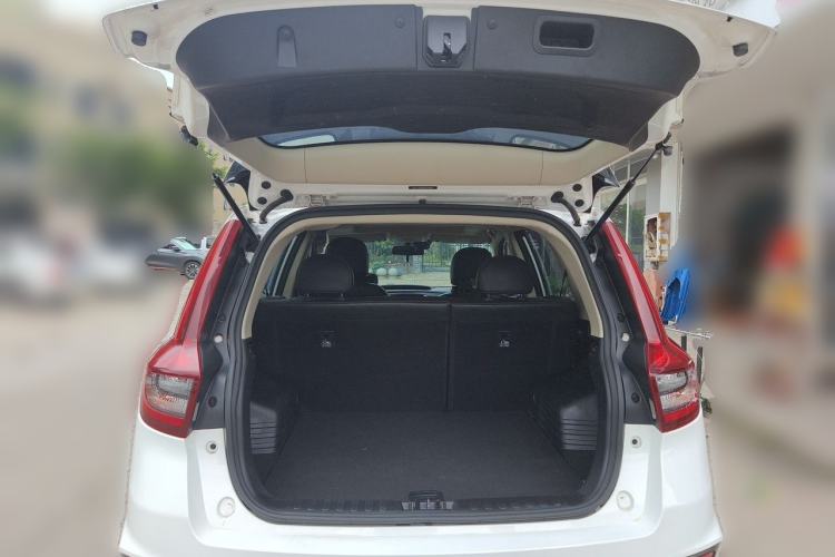 Used Geely Auto Vision X6 2018 1.4T CVT 4G Connected Luxury Version Trunk