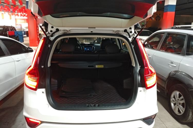 Used Geely Auto Vision X6 2018 1.4T CVT 4G Connected Luxury Version Trunk