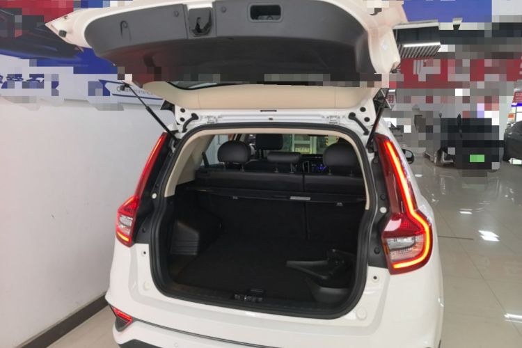 Used Geely Auto Vision X6 2018 1.4T CVT 4G Connected Flagship Edition Trunk