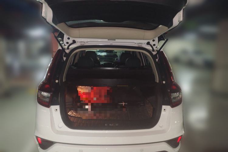 Used Geely Auto Vision X6 2018 1.4T CVT 4G Connected Luxury Version Trunk