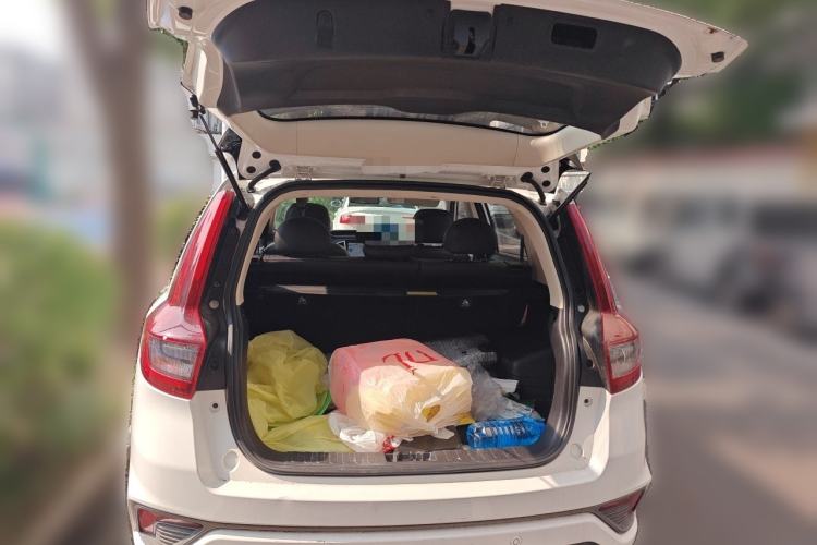 Used Geely Auto Vision X6 2018 1.4T CVT 4G Connected Flagship Edition Trunk